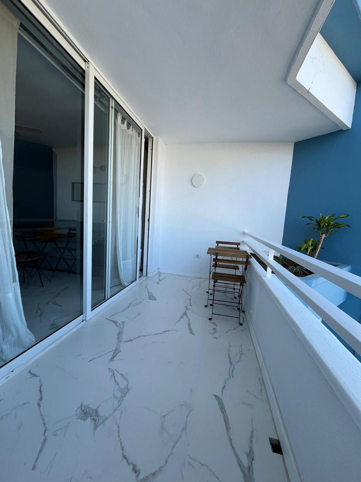 Апартаменти Beautiful And Modern Loft Сан-Мігель-де-Абона Екстер'єр фото